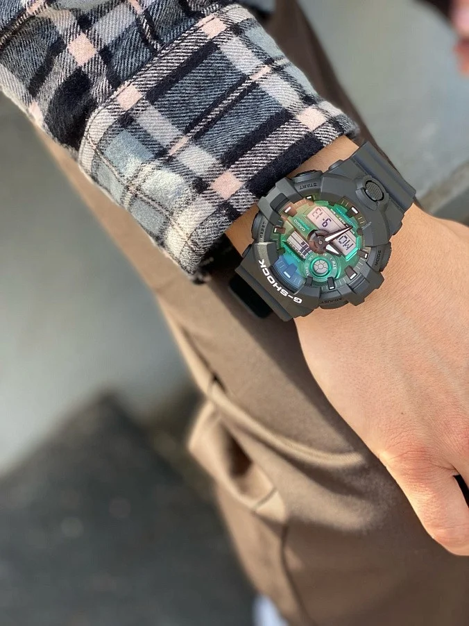 Наручные часы Casio G-SHOCK GA-700MG-1AER