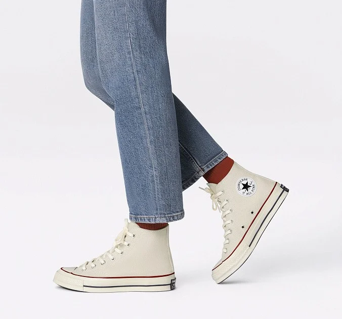 Кеды унисекс Converse Chuck 70 Classic High-Top Parchment/Garnet/Egret